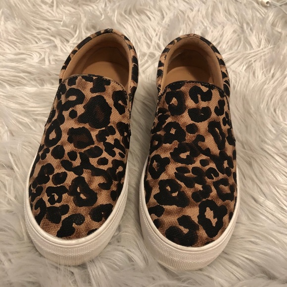 steve madden cheetah slip ons